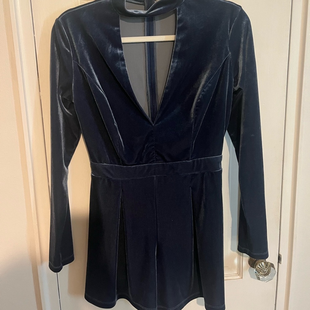 Velvet romper - Picture 2 of 3